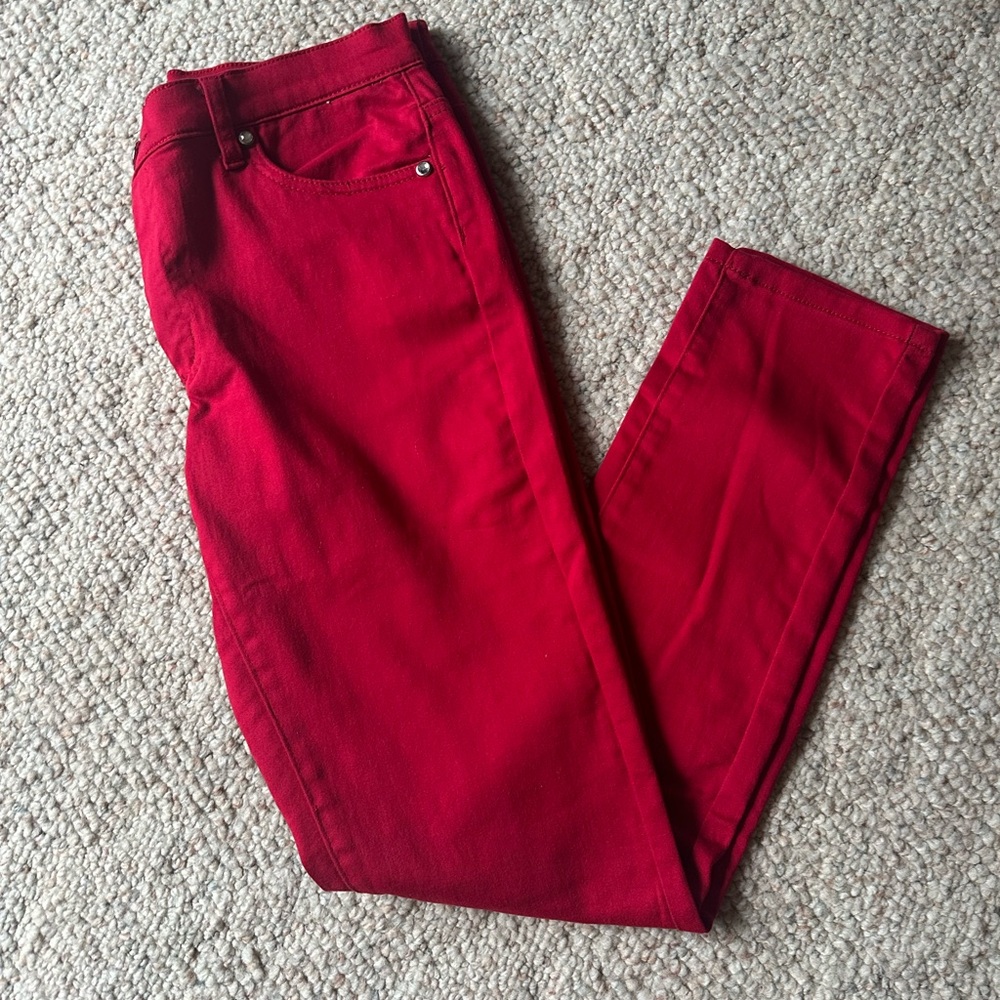 Venus red pants. Size 8